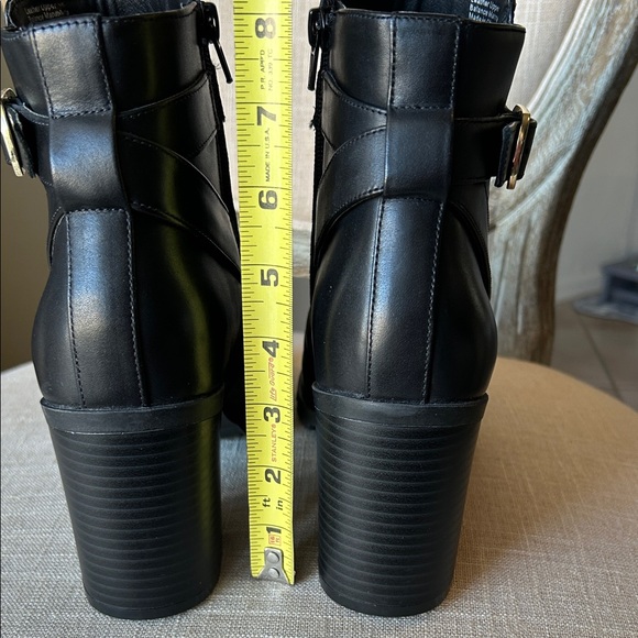 Giani Bernini Black Ankle Boots with Buckle Detail - Picture 5 of 14